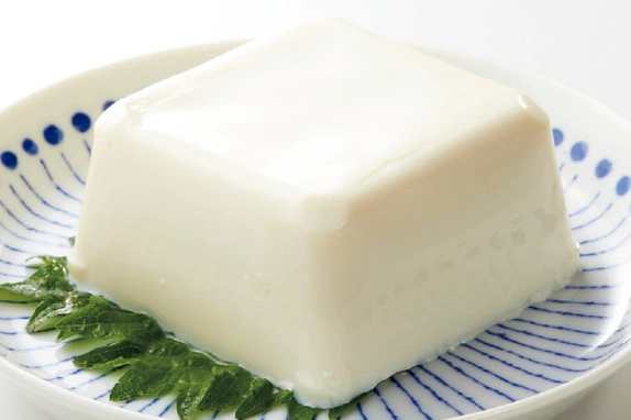 セブン-イレブンの豆腐7選！お得な3パックや濃厚スイーツ。カロリー