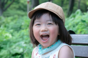 2025最新｜子どもが嫌がらない冷感グッズ8選！重くない＆柔らかい。熱中症対策に